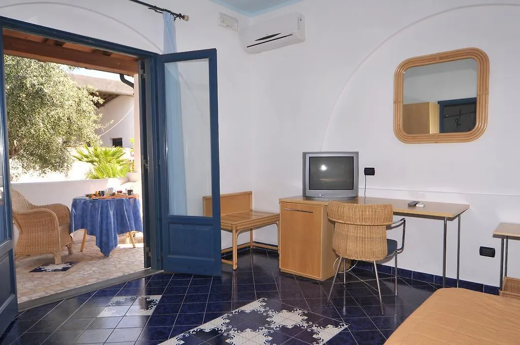 Hotel Aura Vulcano   Vulcano (Isola)